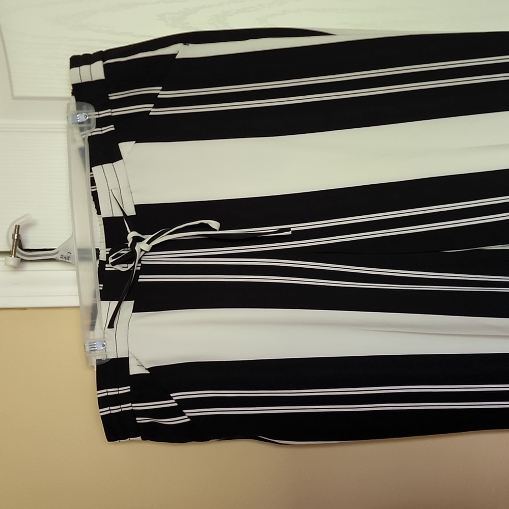 Striped drawstring pants - Picture 2 of 4